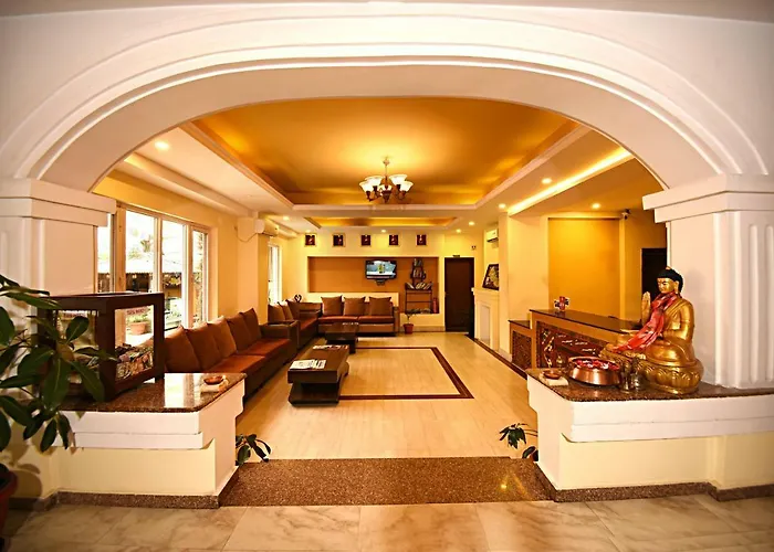 Dom Himalaya Hotel